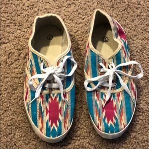 Urban outfitters canvas sneaker - 7